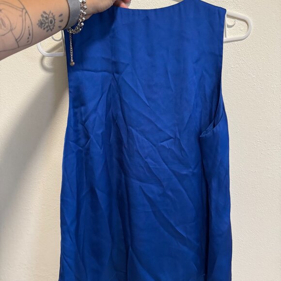 Violet & Claire Blue Sleeveless Ruffle Layered Blouse Size M - Picture 2 of 7